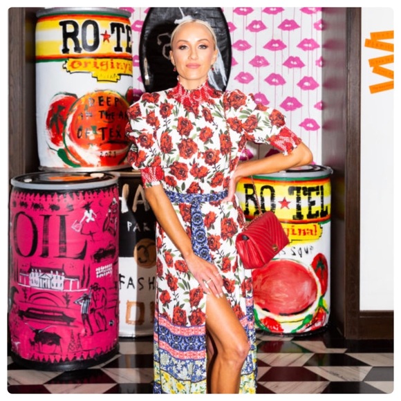 ALICE + OLIVIA Silva Floral Mock Neck Midi Dress - Picture 15 of 16